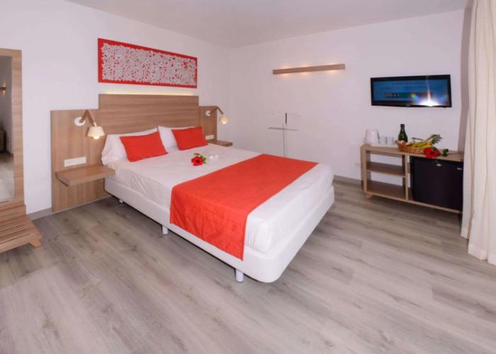 Cala Llenya Resort Ibiza