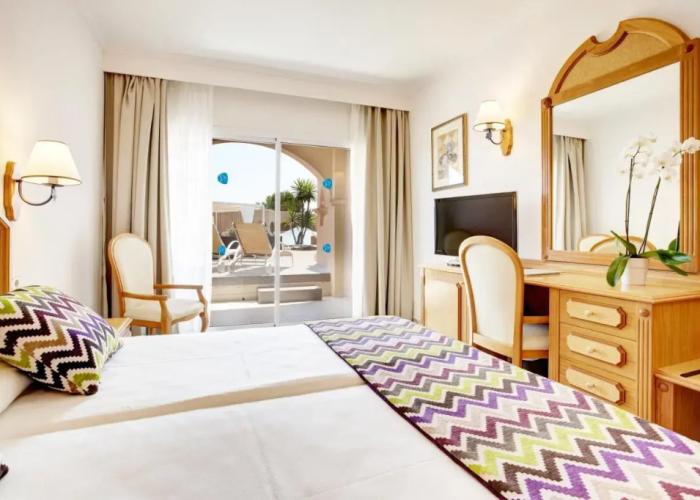 Grupotel Santa Eulària & Spa - Adults Only