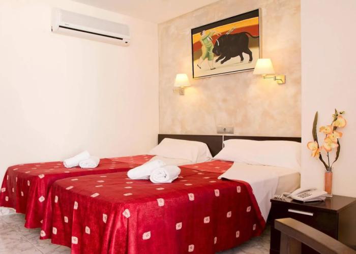 Paraiso Beach Hotel