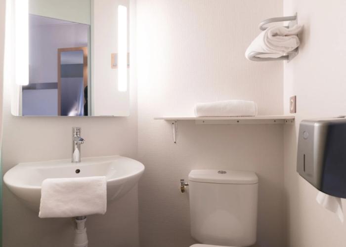 B&B HOTEL Avignon (2)