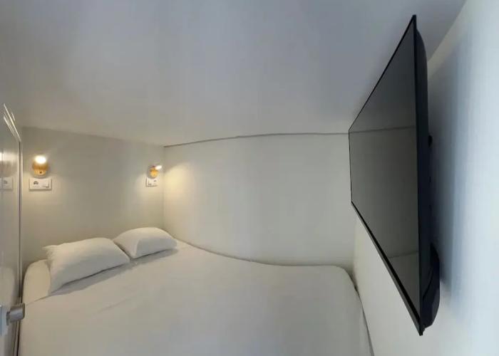 Hospederia Almundo by Alexandra Realty