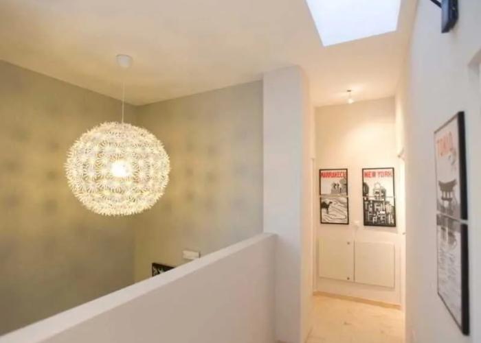 Hospederia Almundo by Alexandra Realty