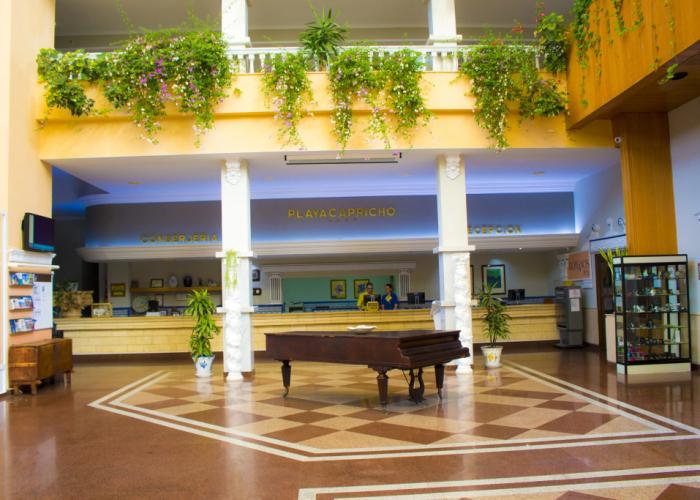 Playacapricho Hotel