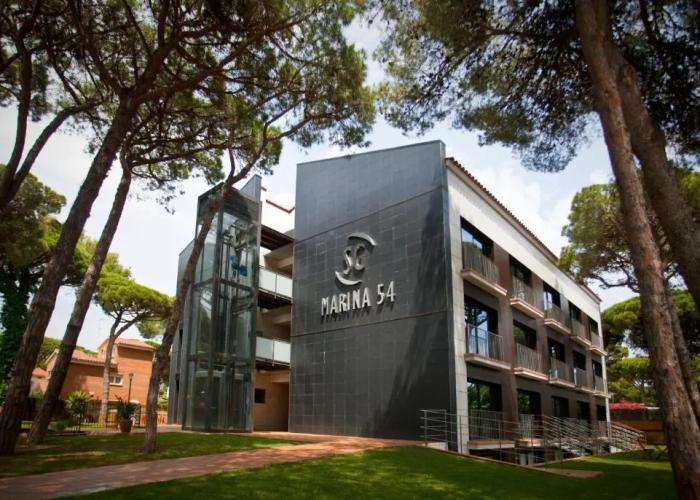 Sg Marina 54