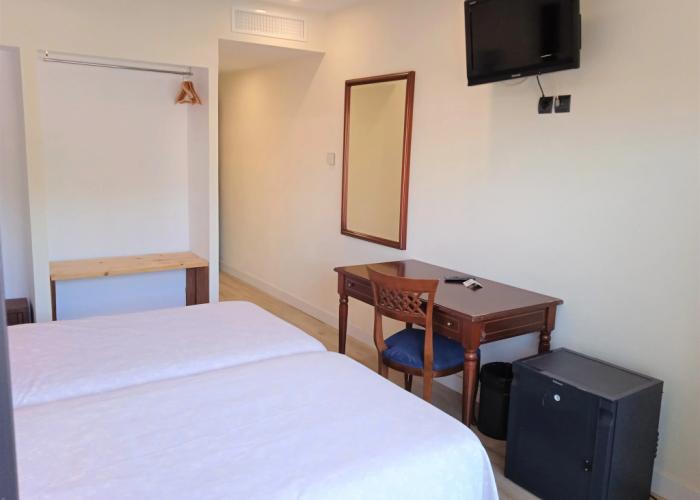 Hotel 153