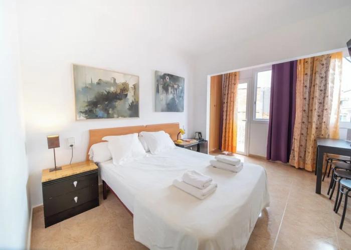 Sitges Beach Hostal