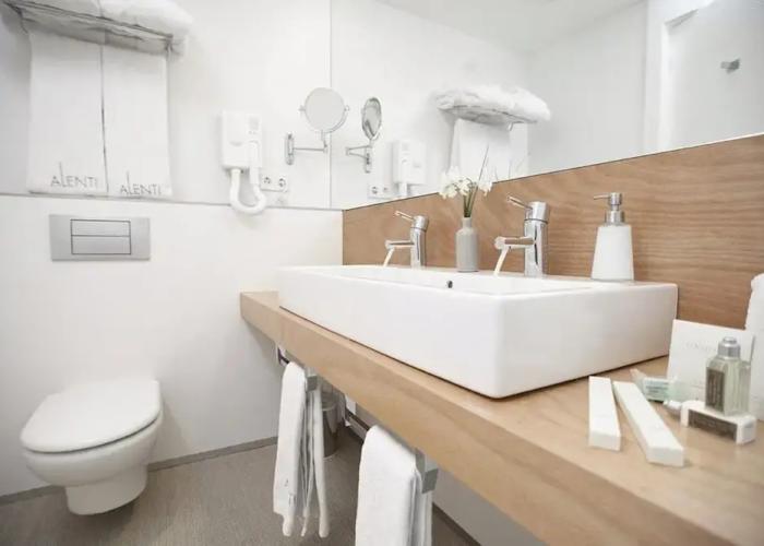 Alenti Sitges Hotel