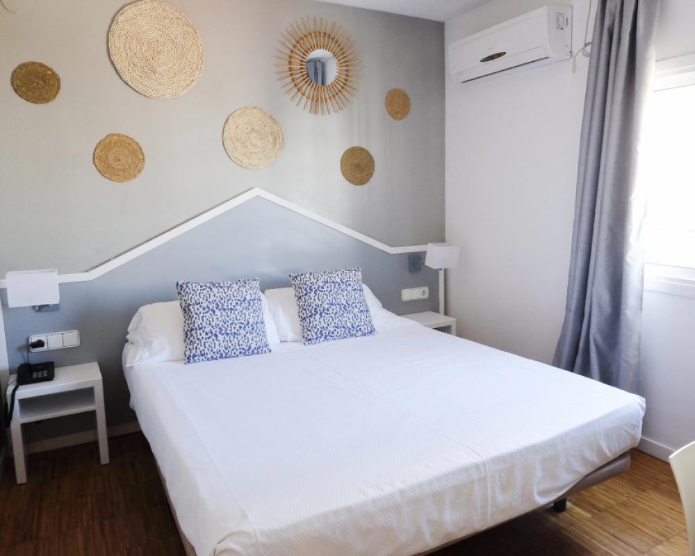 фото Hotel Subur