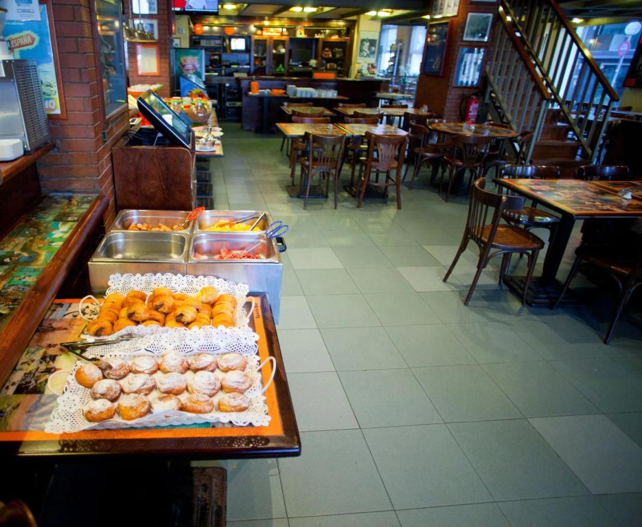 фото Hotel Subur