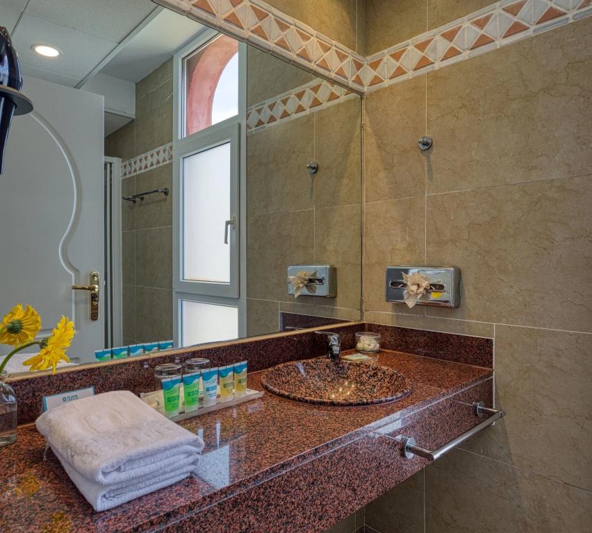 фото Playacalida Hotel