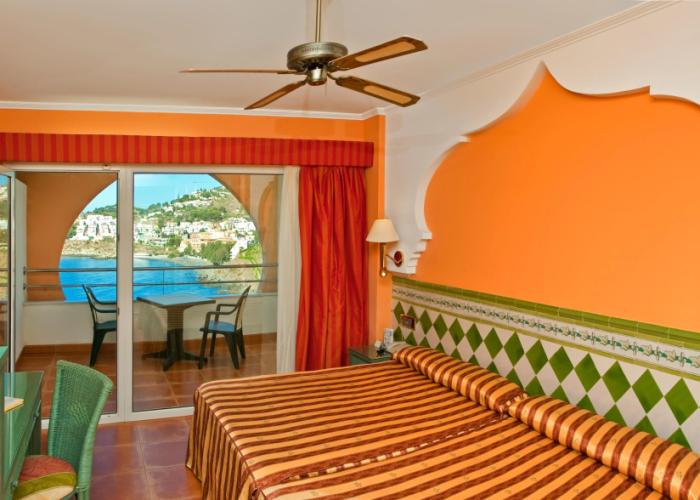 Playacalida Hotel