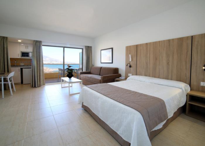 Aparthotel PYR Fuengirola
