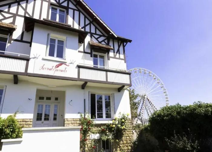 Villa les Mots Passants