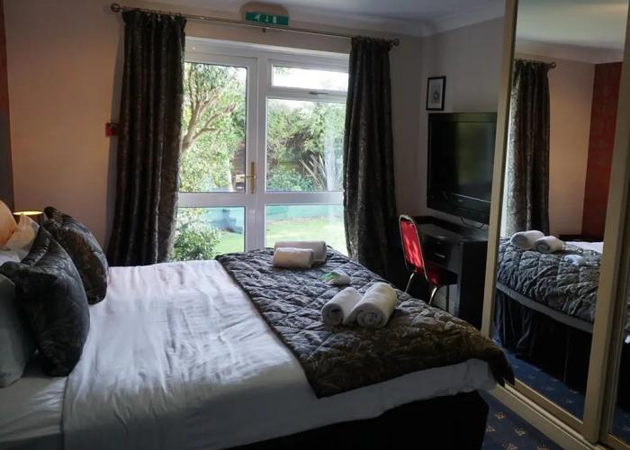 The Ashleigh - Dog Friendly