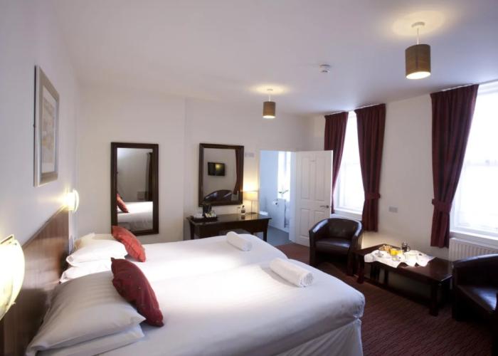 Park Central Hotel
