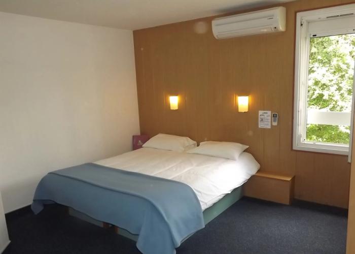 Brit Hotel Essentiel Pau Lescar