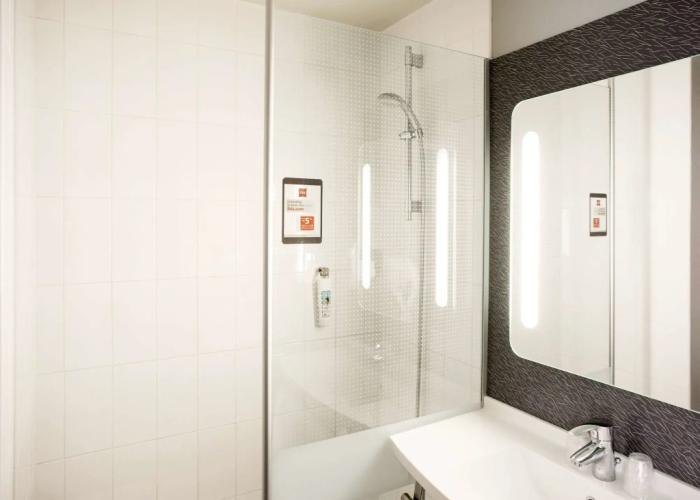 ibis Pau Lescar
