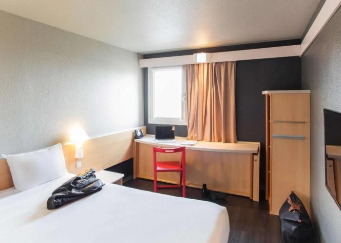 ibis Pau Lescar