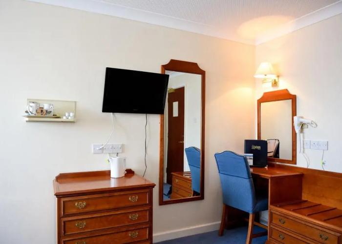 Riviera Hotel & Holiday Apartments