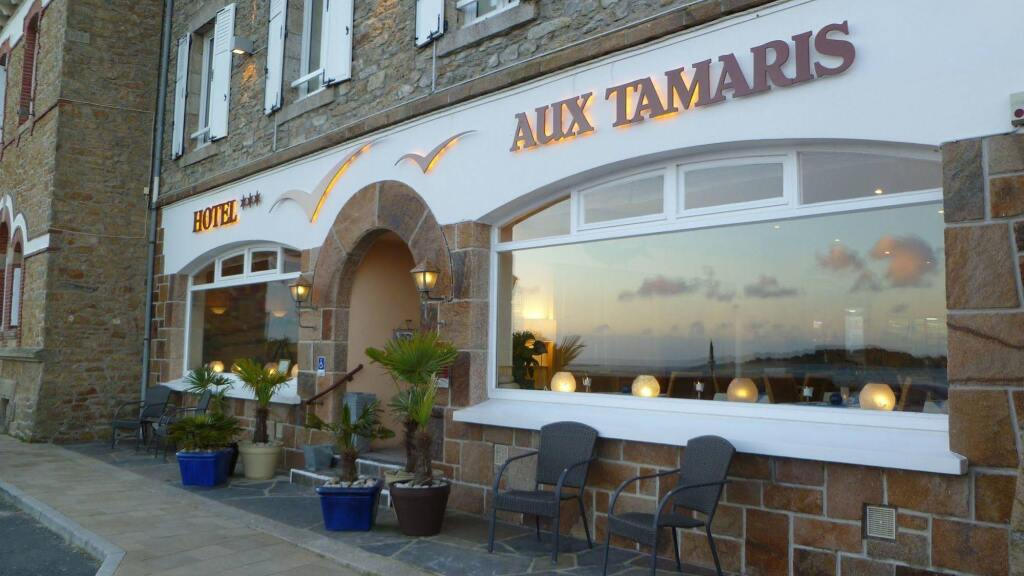 Hôtel Aux Tamaris - Vue Mer