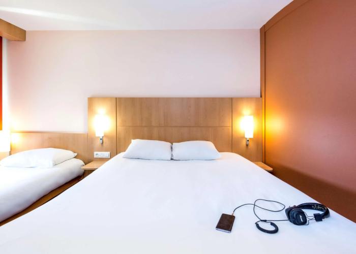 ibis Sisteron