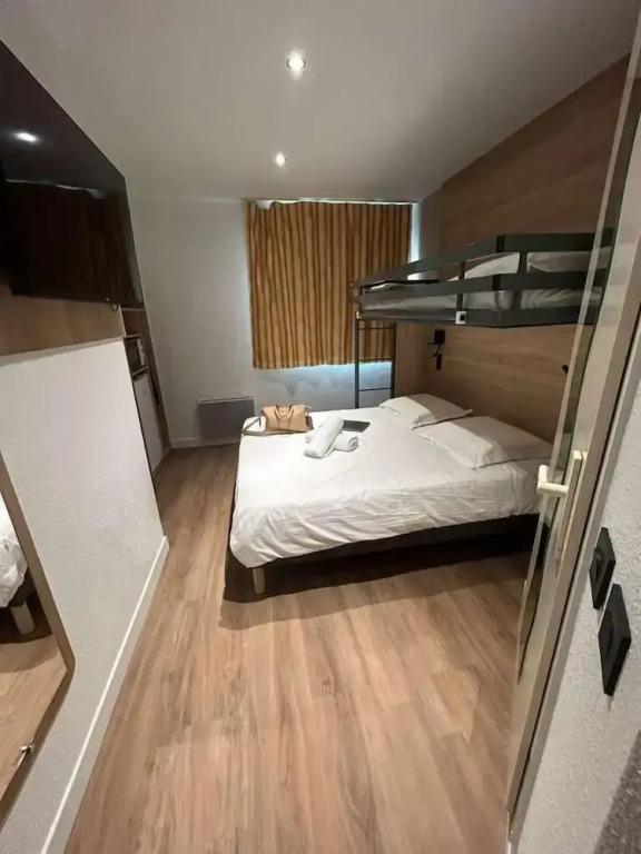 фото Kyriad ECO Lille SUD - Noyelles-Godault