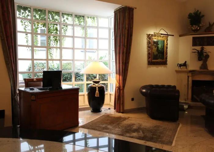 Eden Hotel
