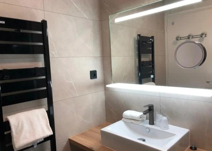 Logis Hotel Le Majestic