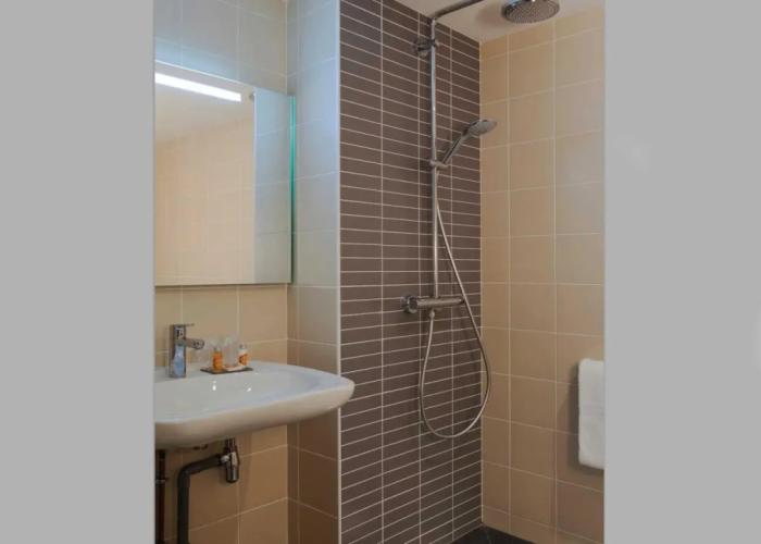 Hotel Les Flots - Chatelaillon Plage
