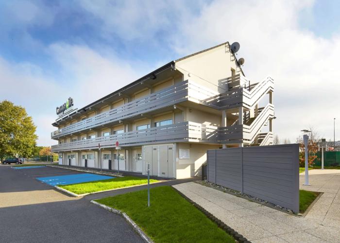 Campanile Chambray Les Tours