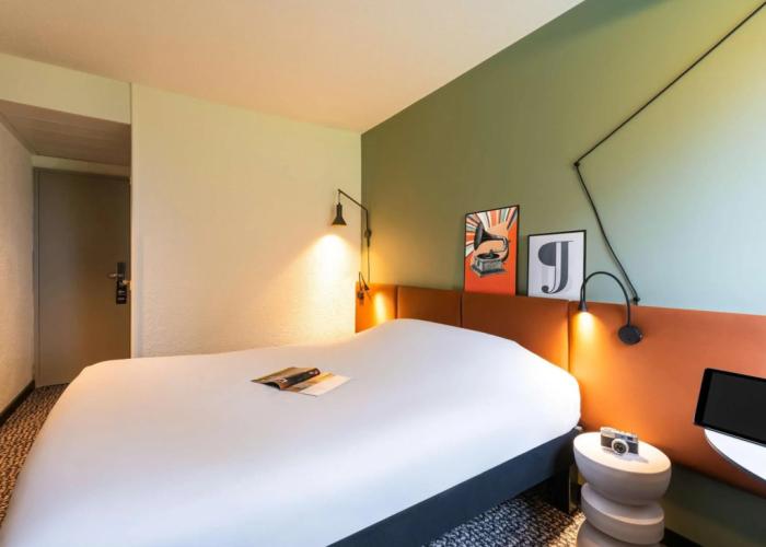 ibis Nuits Saint Georges