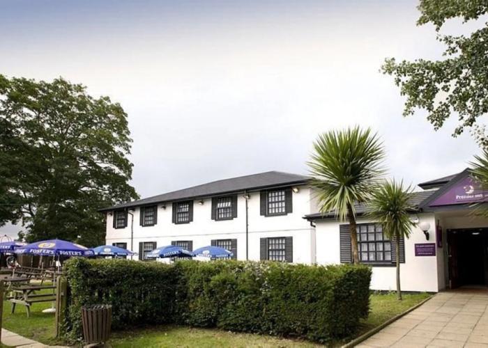 Premier Inn Cobham