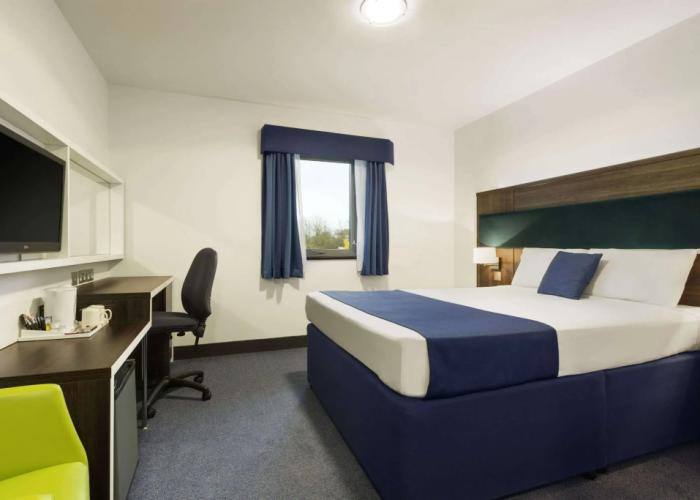 Ramada by Wyndham Cobham