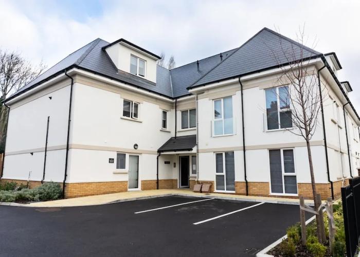 Magna House Apartments
