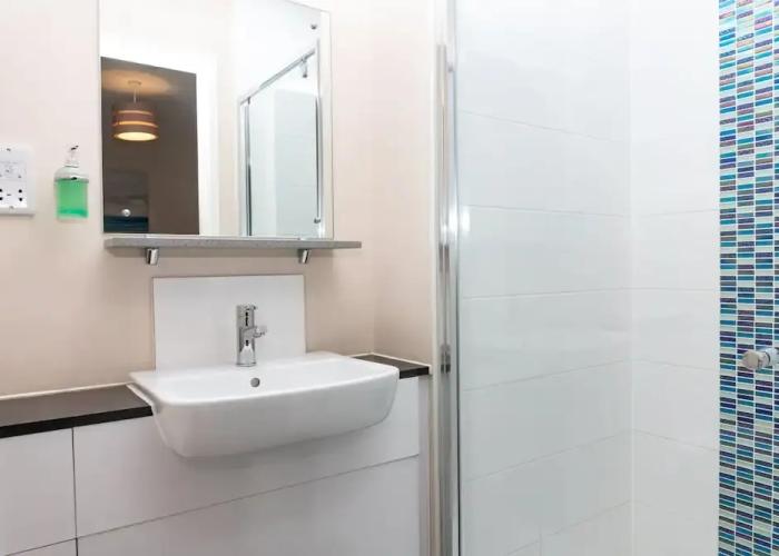 Magna House Apartments