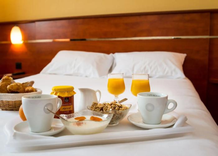 Brit Hotel Rennes Cesson - Le Floréal