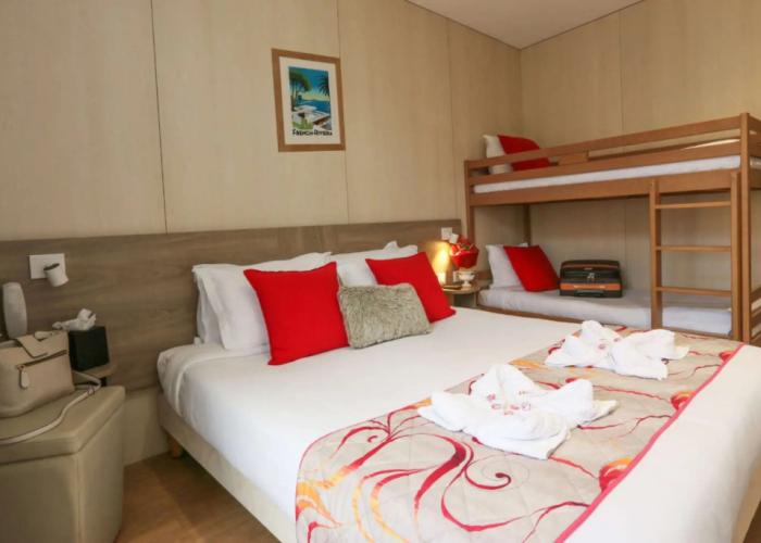 BRIT HOTEL Confort Le Revest Sainte Maxime