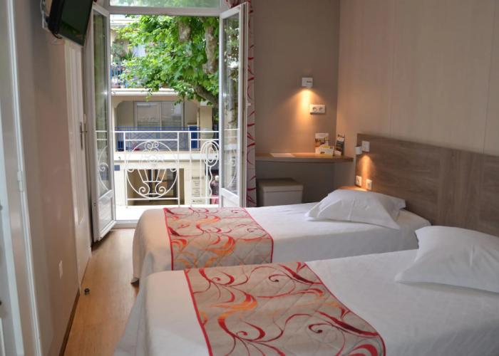 BRIT HOTEL Confort Le Revest Sainte Maxime
