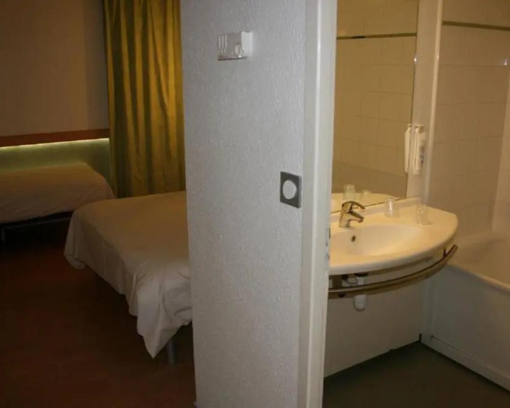 фото ibis budget Cannes Mougins