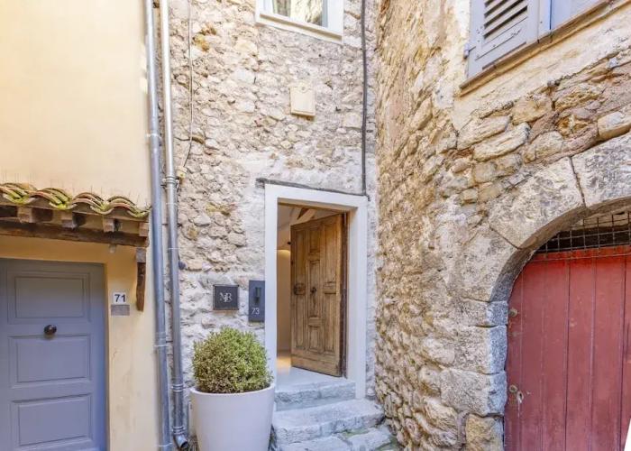 Mougins Luxury Retreats