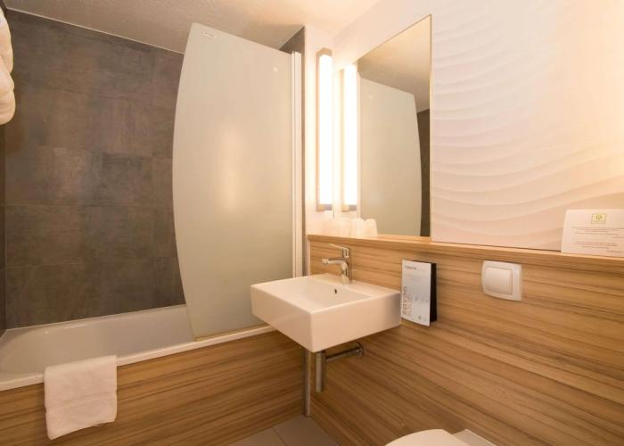 Hôtel Campanile Reims Ouest - Tinqueux