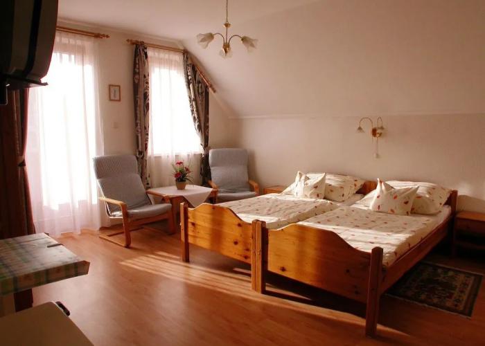 Hevizquelle Apartments