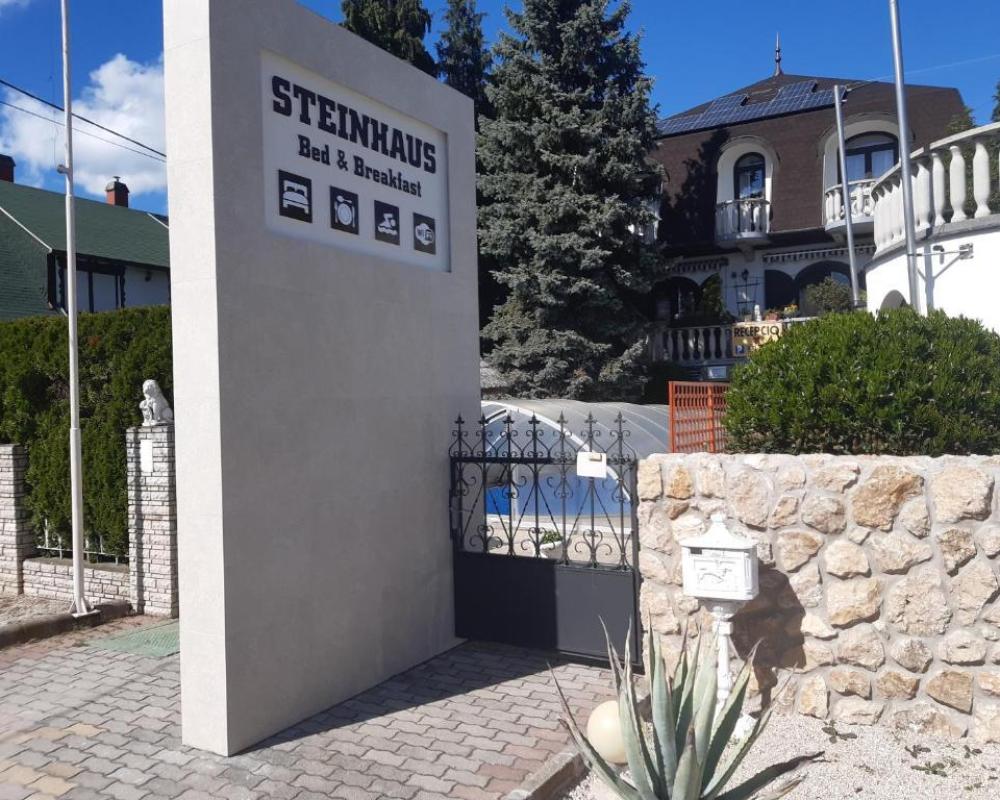 Steinhaus Bed & Breakfast