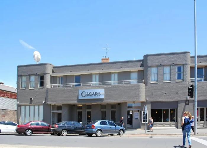 Oscar's Hotel