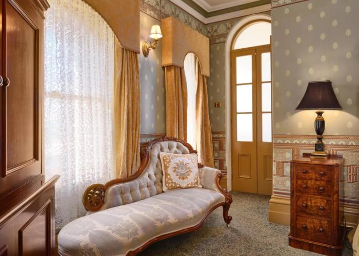 Craig's Royal Hotel