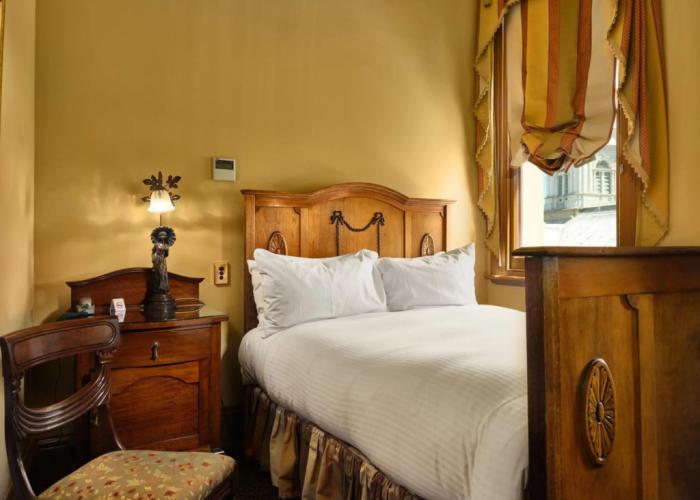 Craig's Royal Hotel