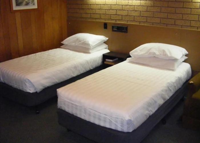 Eaglehawk Motel