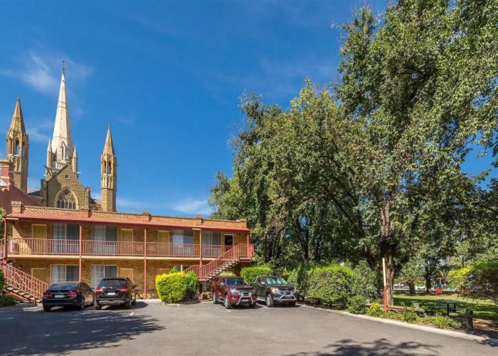 Best Western Cathedral Motor Inn