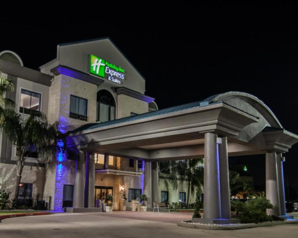 Holiday Inn Express Hotel & Suites Houston-Alvin by IHG