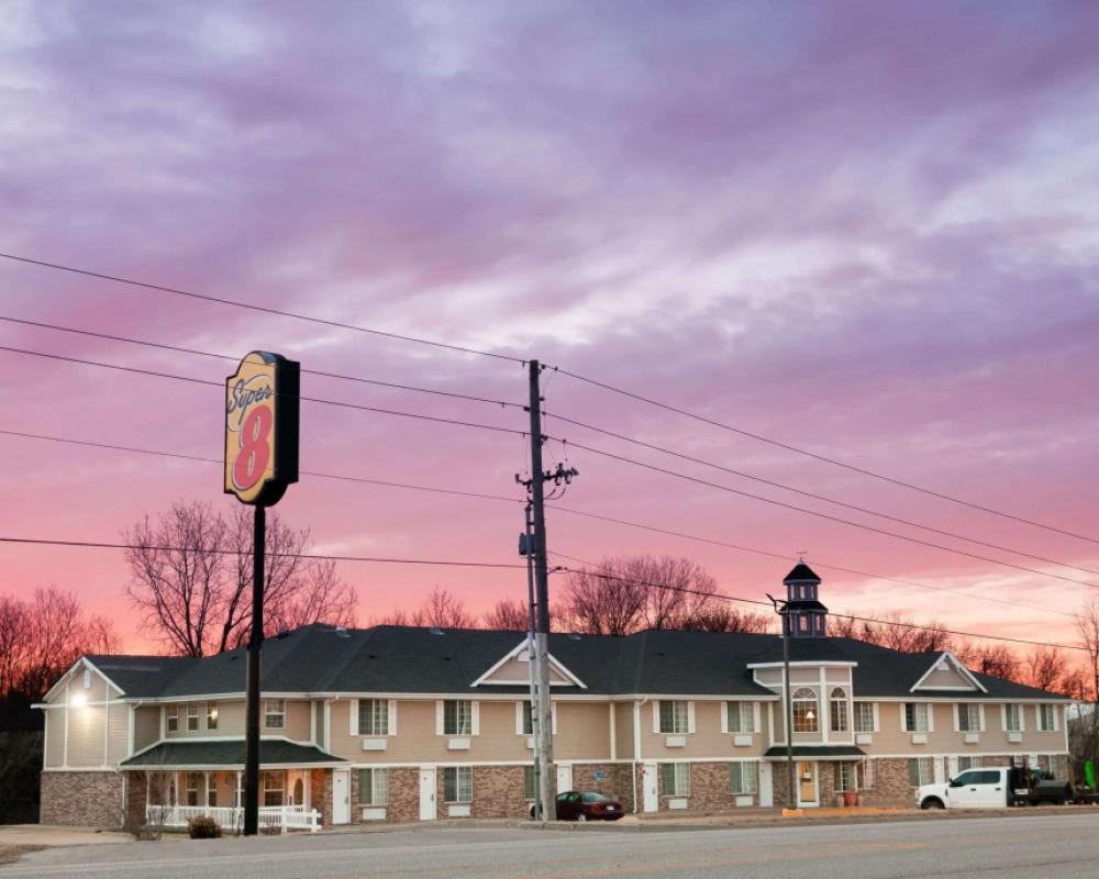 Super 8 by Wyndham Arkansas City KS